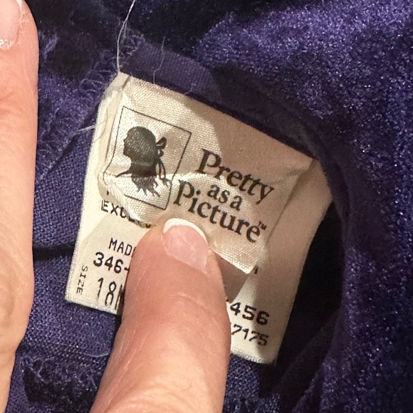 Vintage Pretty as a Picture Girl’s Purple Velvet Top with Lace - 18-24mon - Picture 9 of 9